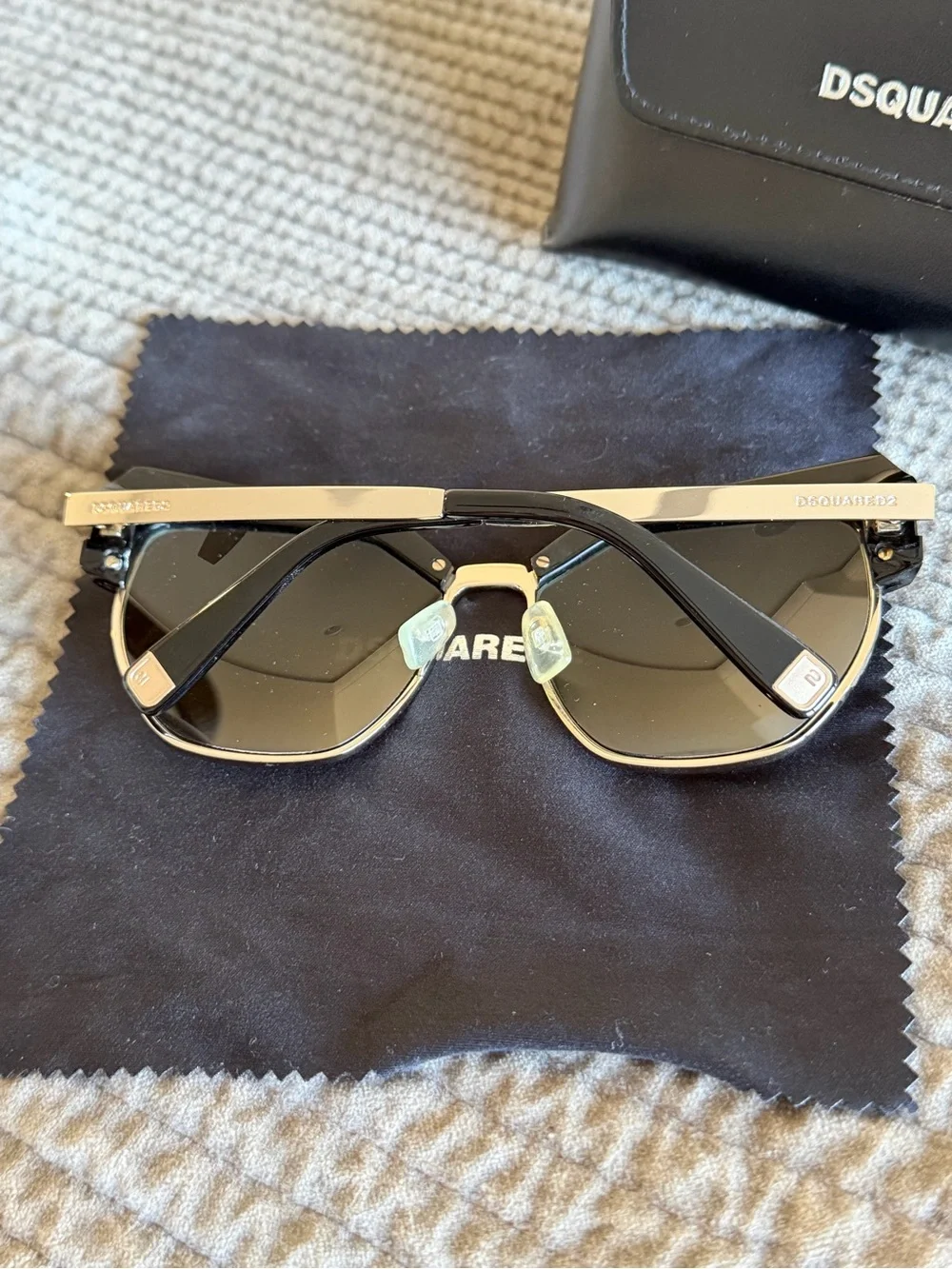 DSQUARED2 Black and Gold Women’s Sunglasses with Branded Case and Cloth